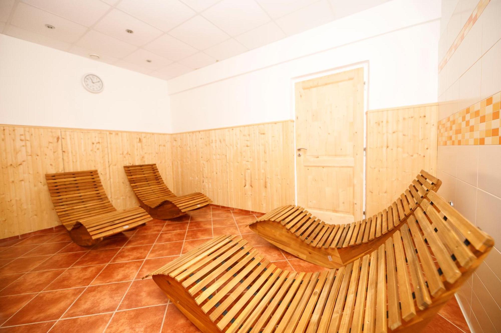 Horsky Hotel Neptun Malá Morávka エクステリア 写真