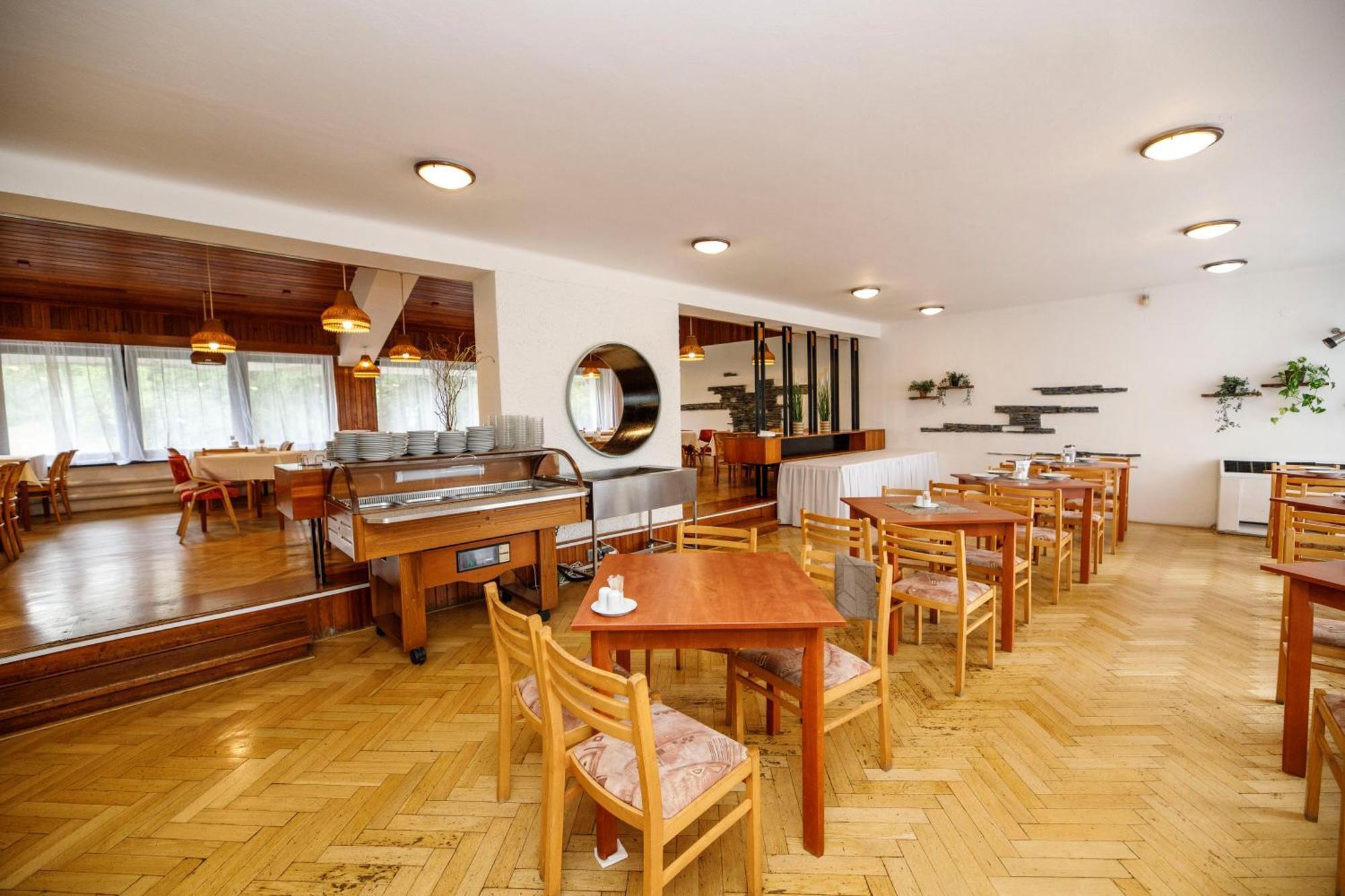 Horsky Hotel Neptun Malá Morávka エクステリア 写真
