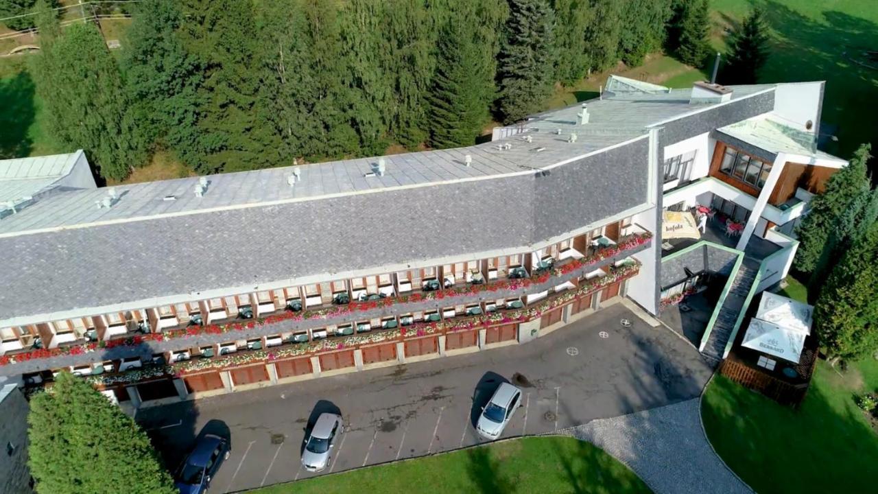 Horsky Hotel Neptun Malá Morávka エクステリア 写真